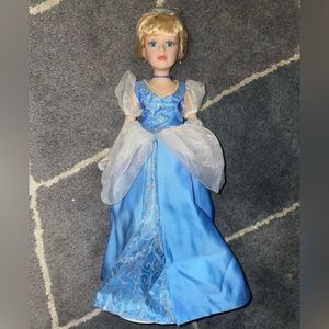 Cinderella Disney Princess Brass Key Porcelain Doll RARE VINTAGE ART